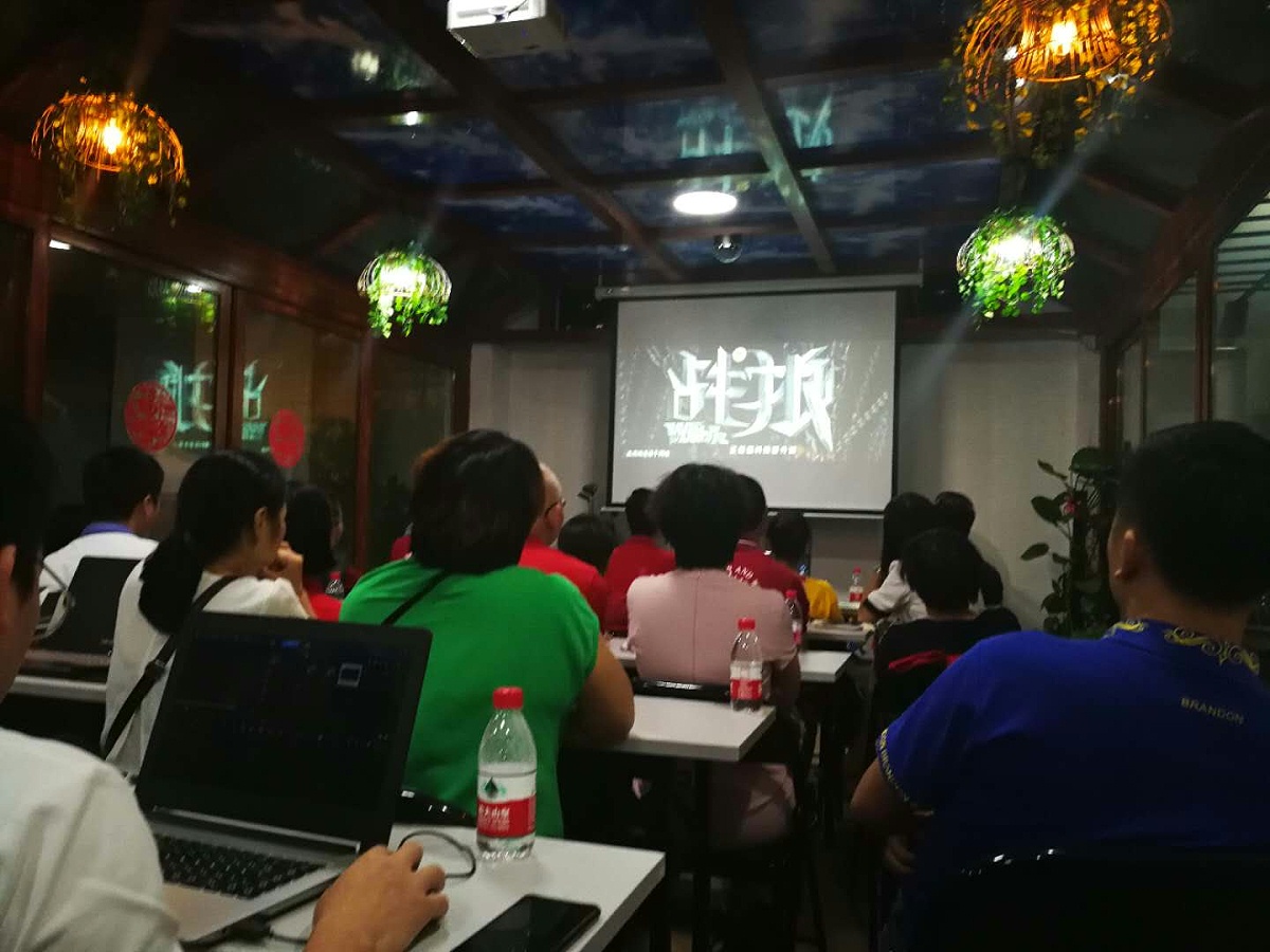 戰狼圖(tú)片 戰狼圖片